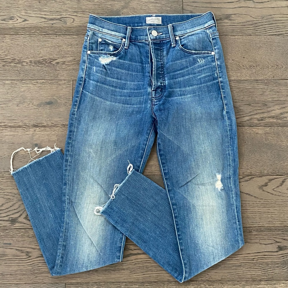 MOTHER The Stunner Ankle Fray Button Fly Jeans